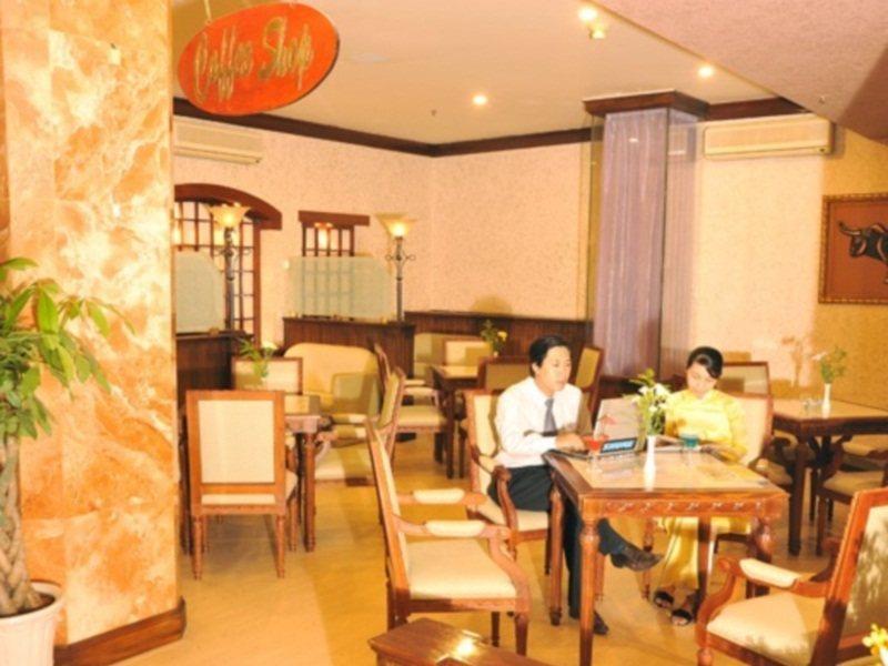 Hotel Lotus Saigon 4*